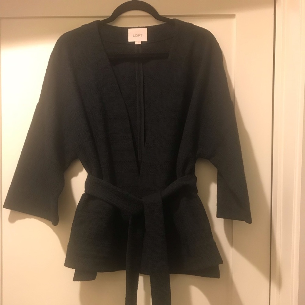Loft Jacket with belt